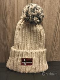 Capello Napapijri solo consegna di persona a milan