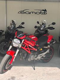 Ducati Monster 696plus