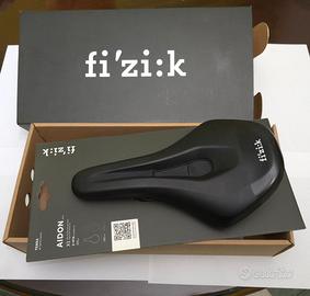 Sella FiziK Terra Aidon X1 - binari in carbonio