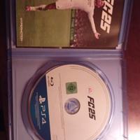 gioco fifa 25 per PS4 