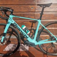 Bicicletta Bianchi infinito xe disco 