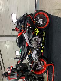 Aprilia rs 660 pronto pista