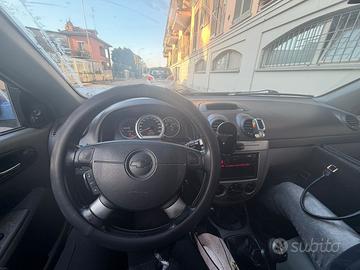 Chevrolet Nubira quasi gratis !