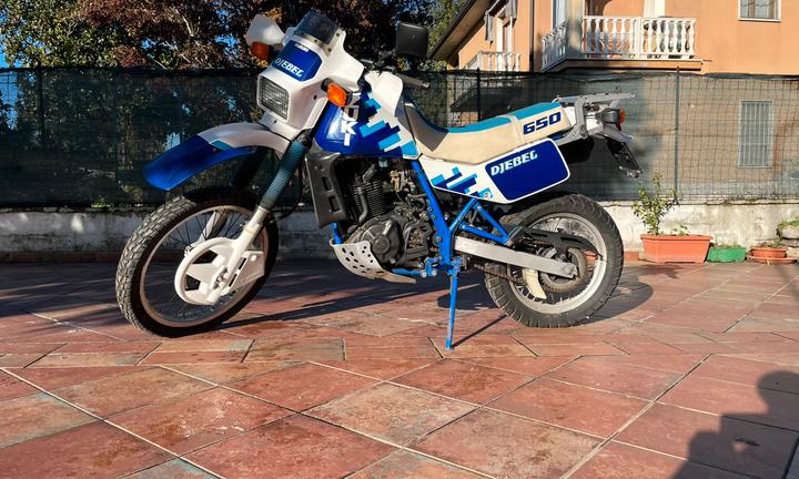 Suzuki dr 650 djebel