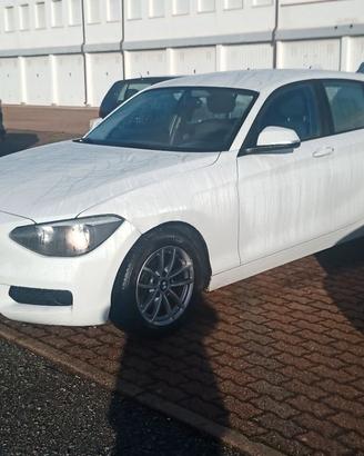 BMW 116i 136cv futura - 2013
