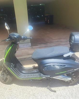 125 elettrico patente B