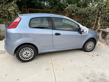 FIAT Grande Punto 1.3 MJT 75 CV 3 porte Active