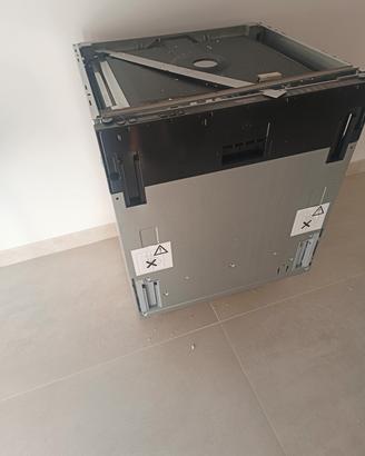 lavastoviglie Hotpoint Ariston da incasso 