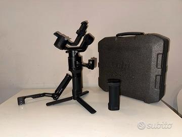 DJI Ronin SC con doppia batteria e accessori