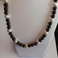 Collana girocollo in granato e perle 