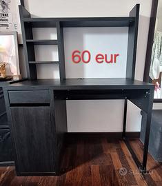 Scrivania IKEA MICKE