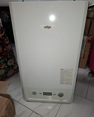 CALDAIA ENERGAS SEMINUOVA