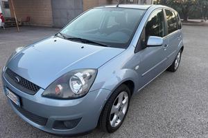 FORD Fiesta 135,996km1.4TDCi 5p Ghia senza lavor