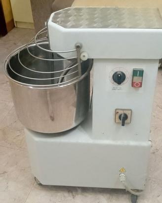 Veno impastatrice 4 kg elettrica come nuova