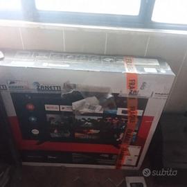 Televisione Toshiba 50 " mai sconfezionata