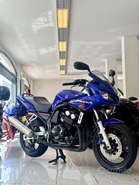 YAMAHA FZ6 FAZER MOLTO BELLA