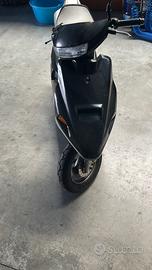 Scooter Yamaha target 50