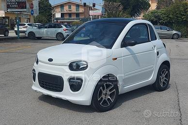 MICROCAR Dué 6 Initial