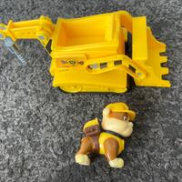 Rubble Paw Patrol, veicolo e personaggio base