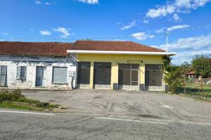 Immobile di 350 m² a Nole