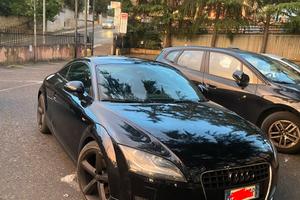 AUDI TT 2.0 TFSI SLINE