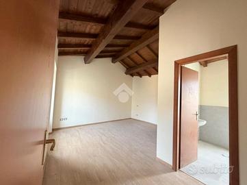 MULTILOCALE A STIMIGLIANO