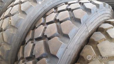 Gomme 9.00 R 16 (255/100 r 16) Michelin XZL