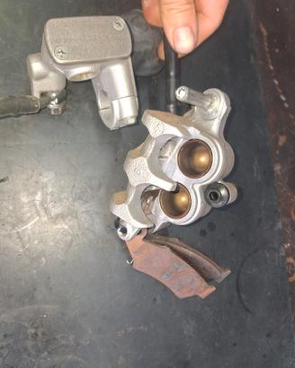 Pompa e pinza nissin