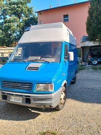 furgone camperizzato