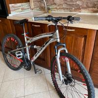 bici bolt6026