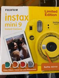 Fotocamera istantanea