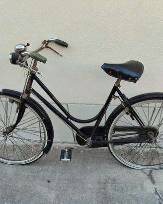 bicicletta Bianchi da donna anni 50