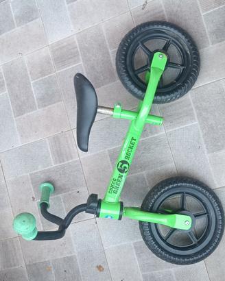  bici senza pedali e monopattino per bambini