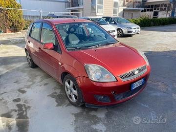 Ford Fiesta 1.4 TDCi 5p. Titanium