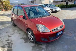 Ford Fiesta 1.4 TDCi 5p. Titanium