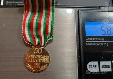 Medaglia Anniversario Della Vittoria Oro 750 18k