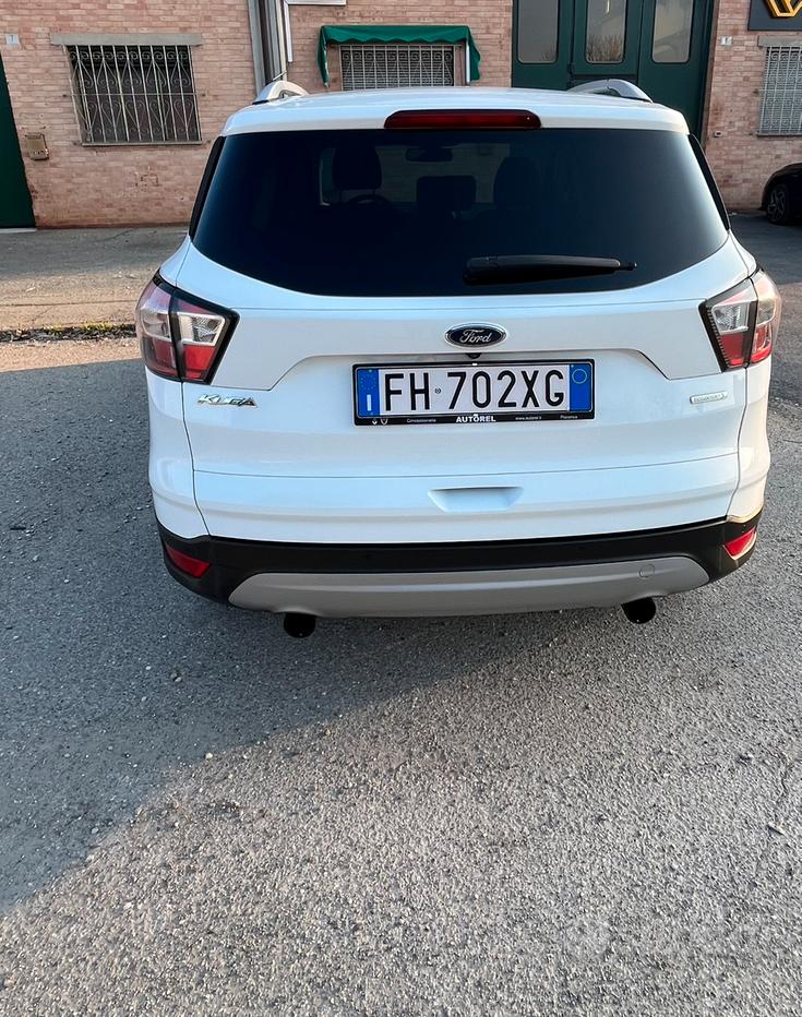 Ford kuga mk2.5 titanium