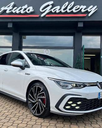 Volkswagen Golf 2.0 TDI DSG GTD