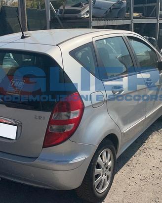 Ricambi usati originali per Mercedes Benz A180