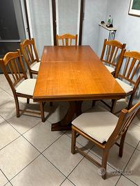 Tavolo in legno massello