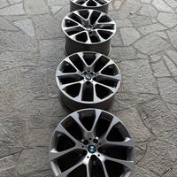 CERCHI ORIGINALI BMW 20” – X5 G05 – PERFETTI