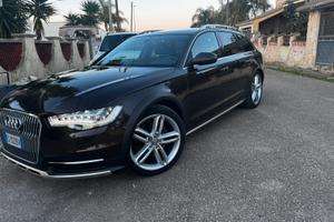Audi a6 allroad 2013  full optional