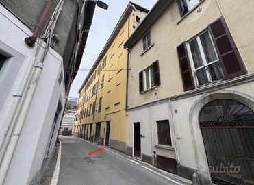 Immobile in asta di 46 m² con 2 locali a Lecco