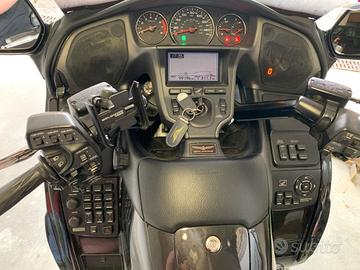 Honda GL 1800 Gold Wing - 2006