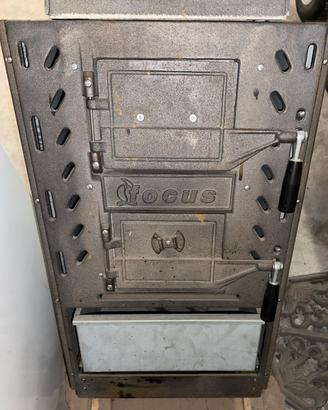 Stufa,cucina a legna