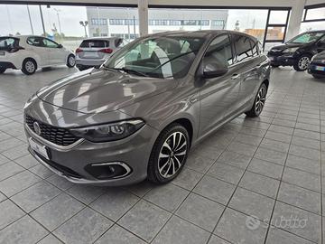 FIAT Tipo 1.6 Mjt S&S 5 porte Lounge