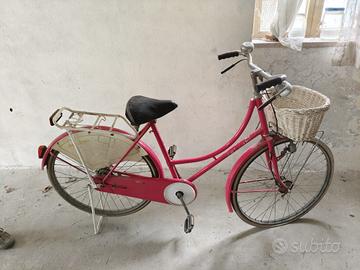 Bicicletta storica da donna 