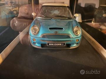 N.4 Modelli Autoart di Mini Cooper S