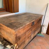 Cassone legno antico per selle