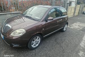 lancia y 1.2 gpl